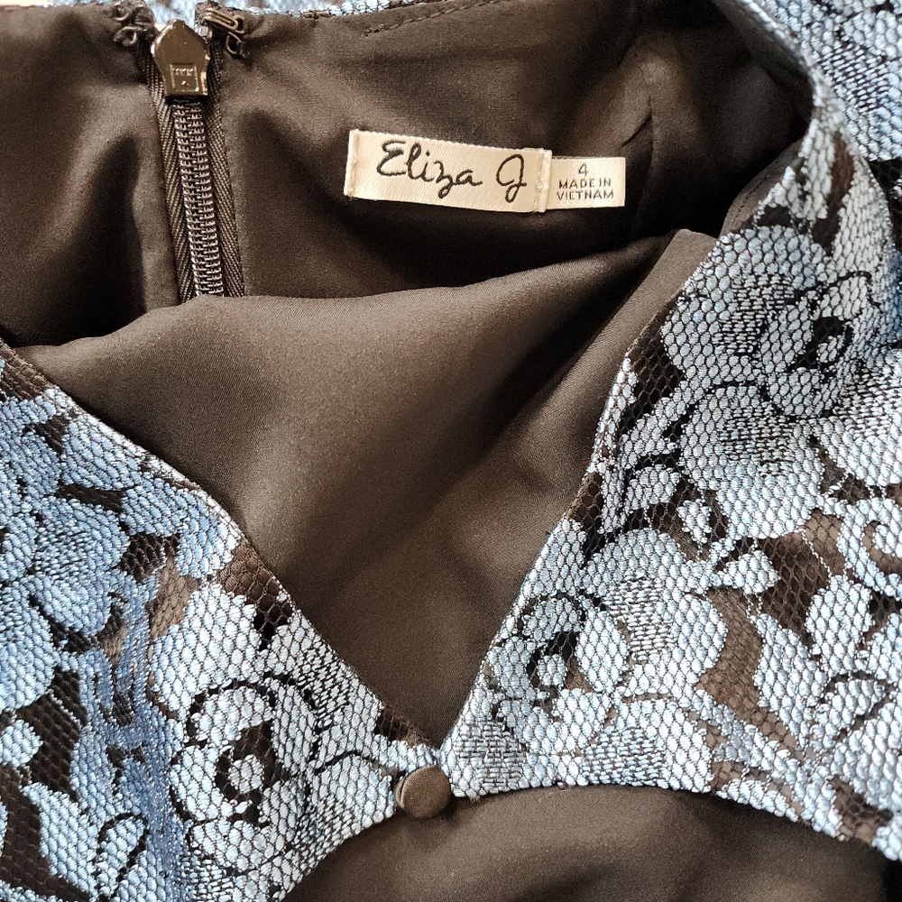 Eliza J Lace Black Blue Floral Cocktail Fit Flare Pleated Mini Dress Size 4 - Picture 14 of 17